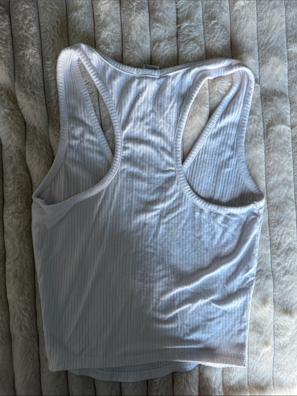 Bozzolo White Ribbed V-Neck Racerback Tank - Picture 3 of 3